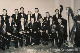 Anselmo Gotti con l'Orchestra