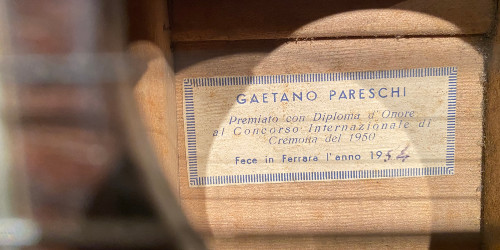 Gaetano Pareschi Guitar - Ferrara, 1954